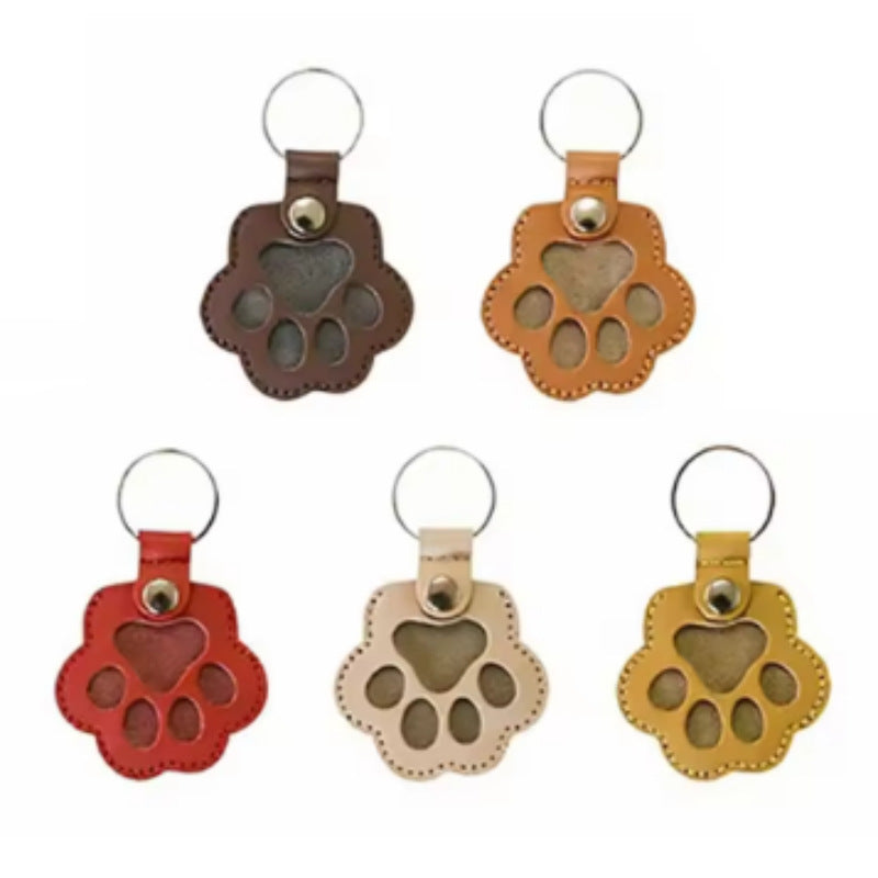 New Pet Hair Storage Bag, Dog Paw Keychain Pendant, Cat and Dog Hair Storage Keychain